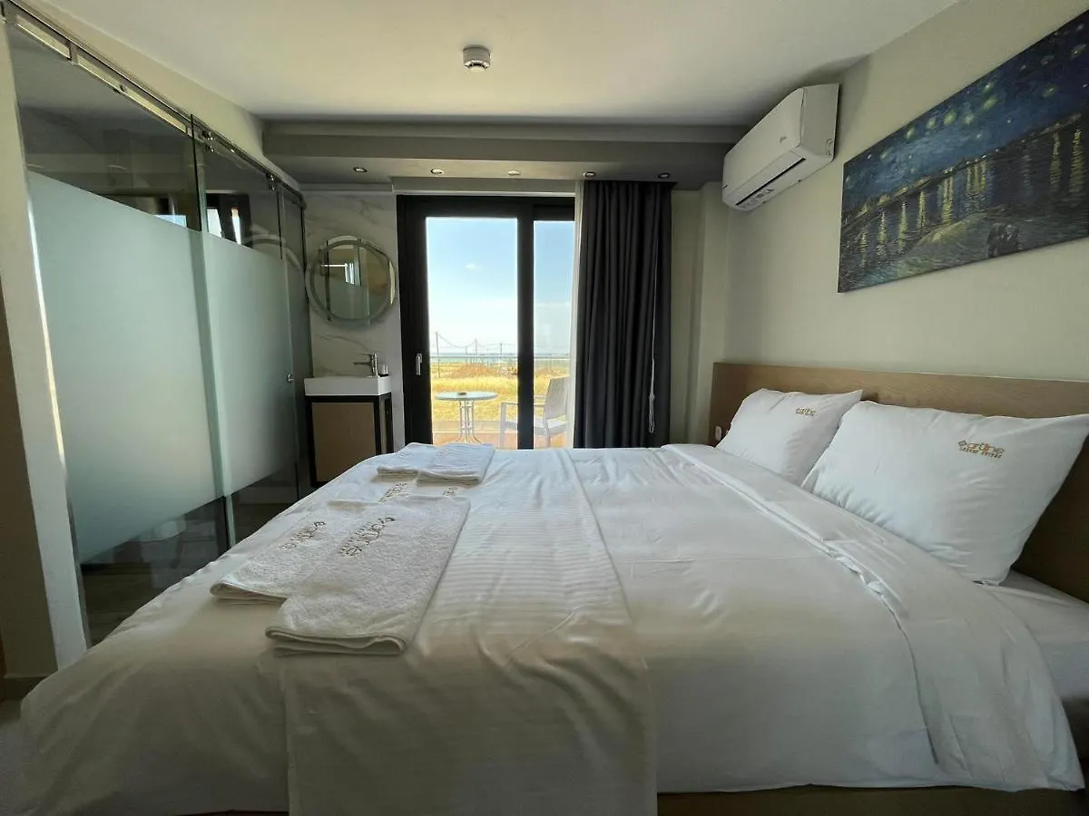 Case de vacanță Artline Luxury Suites Flogita