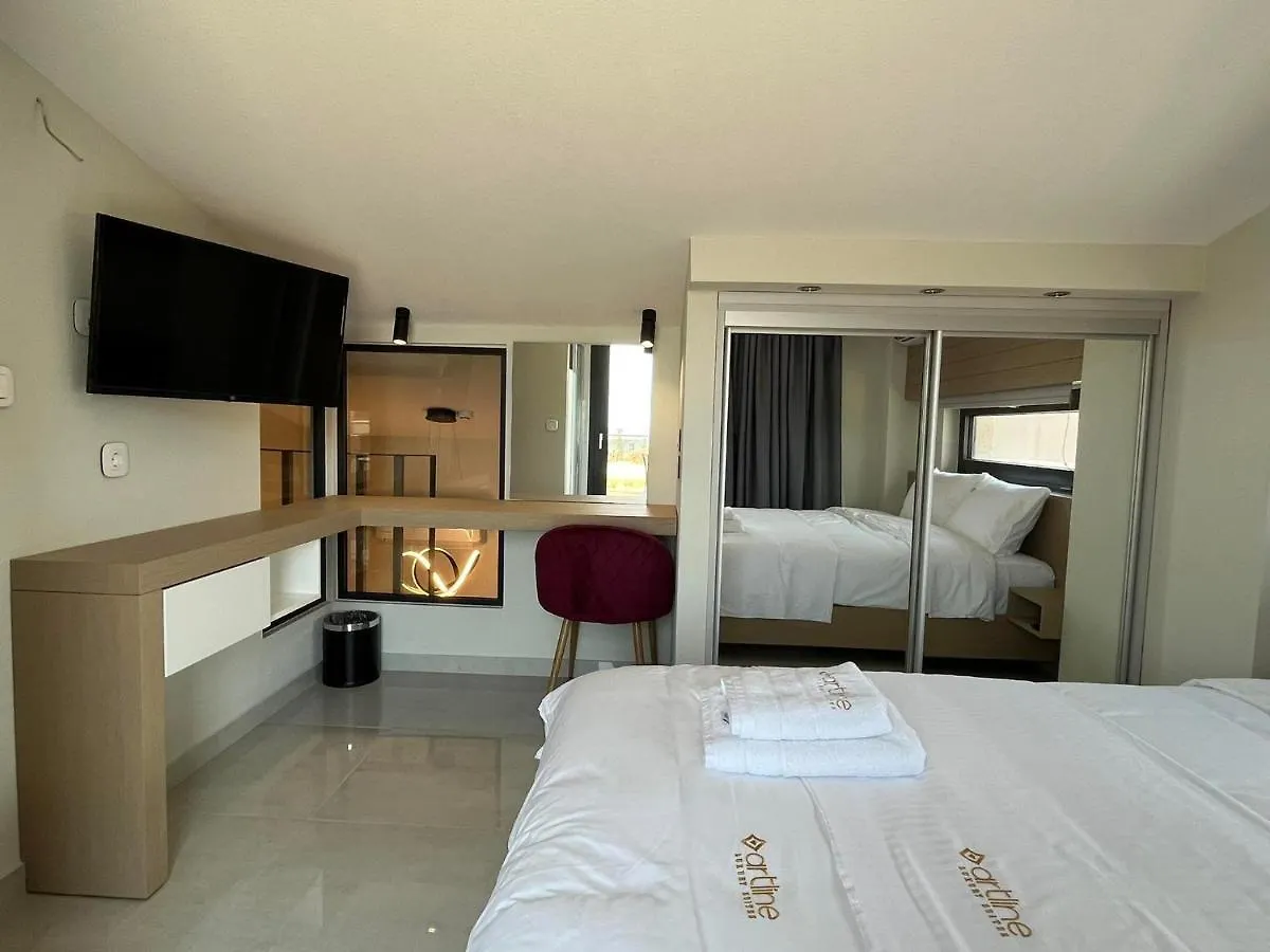 Artline Luxury Suites Flogita Holiday home