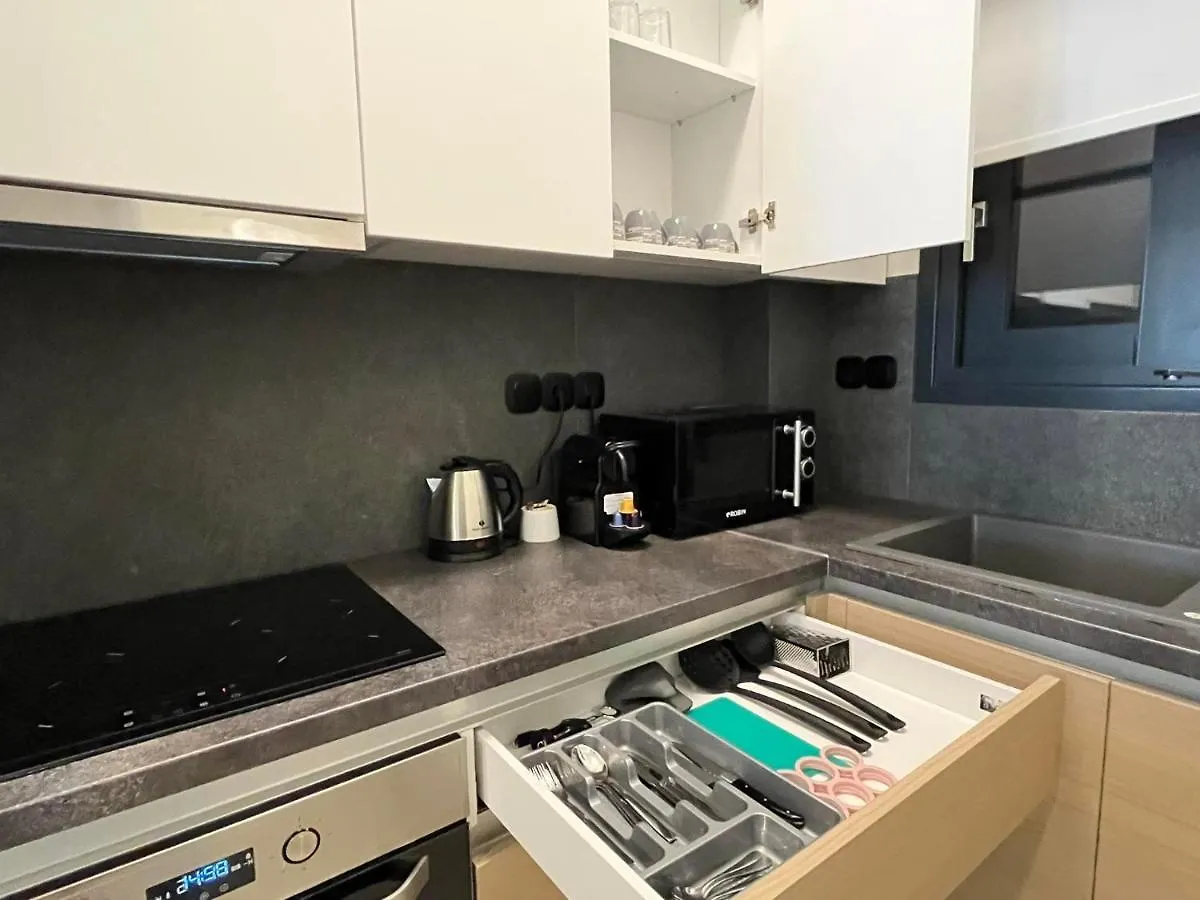Artline Luxury Suites Flogita Holiday home